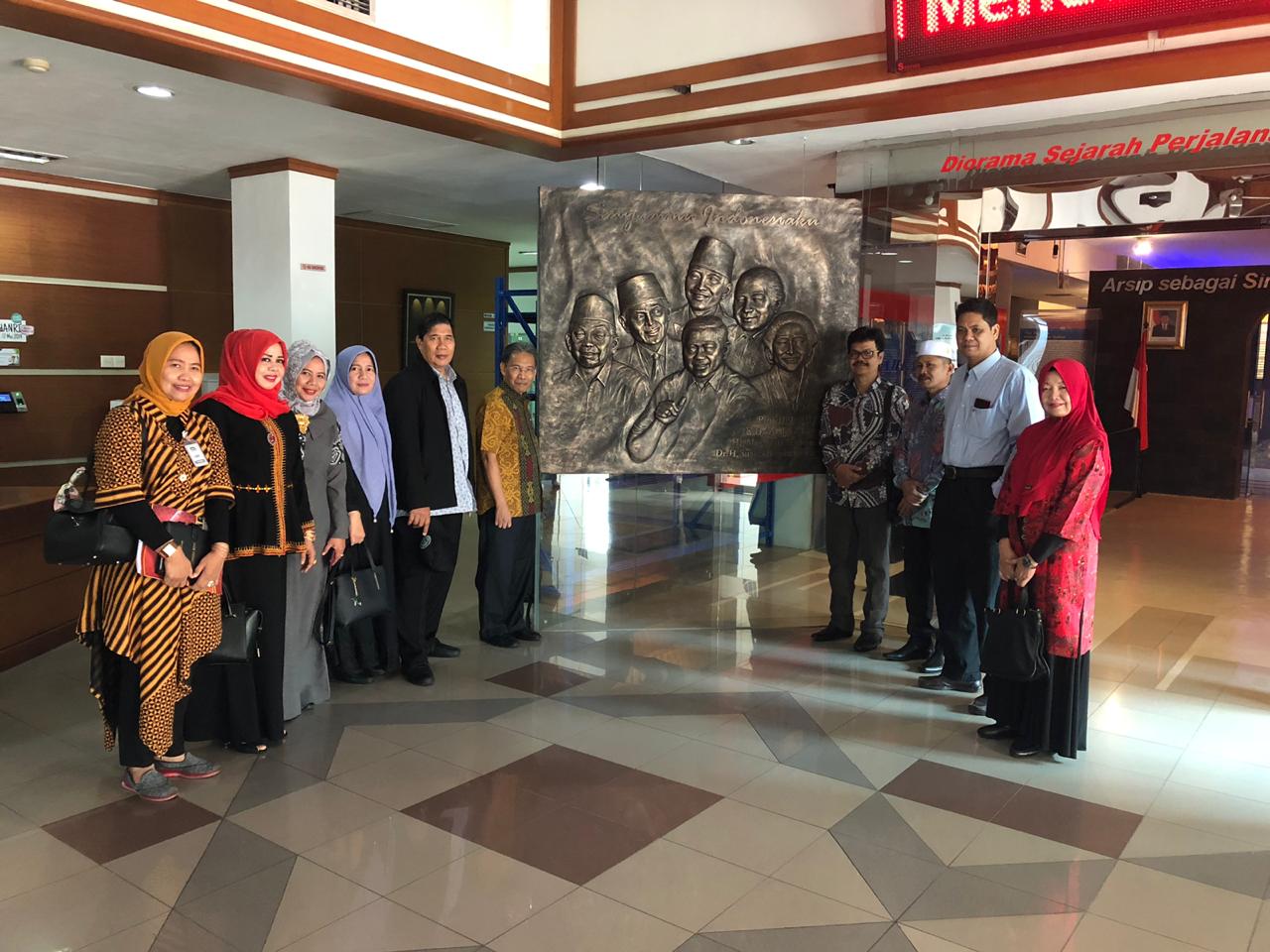 Dinas Arpus Dampingi Komisi V DPRA Bahas Rancangan Qanun Kearsipan dengan ANRI
